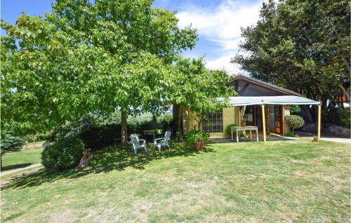 Capodimonte House | Stunning Home In Valentano With Kitchen