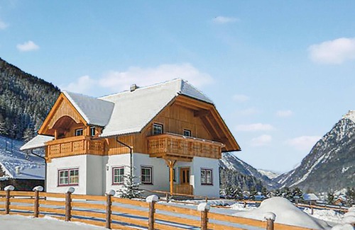 Weisspriach House | Stunning home in Weisspriach with sauna