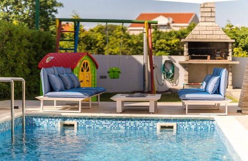 Zaton House | Stunning home in Zaton