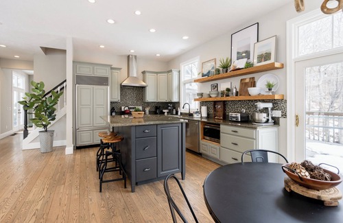 Macatawa House | Stunning Home w/Lake MI Association Beach