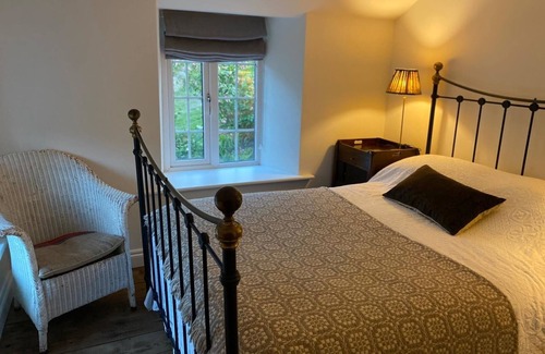 St Just House | Stunning House near St Just, West Cornwall, Sea Views, Garden & Pet Friendly