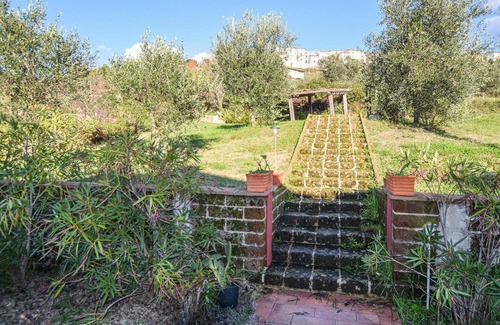 Monterotondo Marittimo House | Stunning home in Monterotondo Marittimo