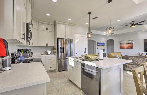 Laguna Vista House | Stunning Laguna Vista Retreat with Pool and Grill