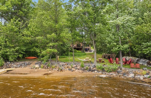 Stevens Point House | Stunning Lake House on the shores of Lake DuBay