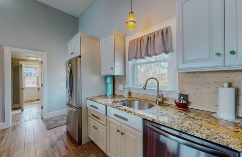 Ponds of Plymouth House | Stunning lakefront home with kayaks, games, & amazing deck views - dog-friendly