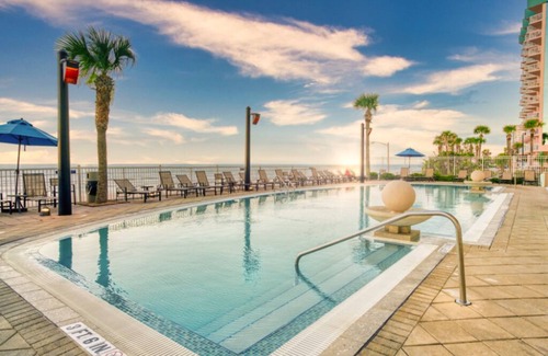 Daytona Beach Shores Condo | Stunning Luxury Coastal View Condo at Ocean Vistas