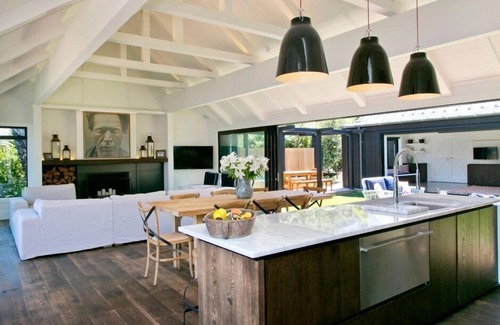 Acacia Bay Villa | Stunning Luxury Lake-front villa at The Point