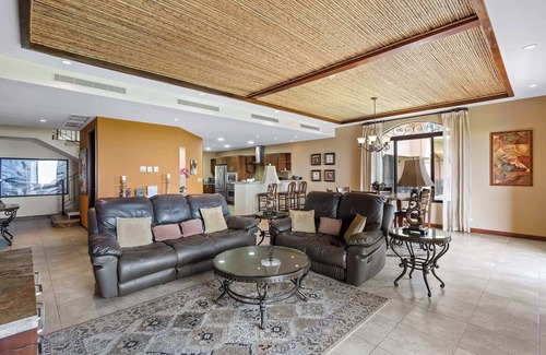 Brasilito Condo | Stunning Luxury Penthouse in Exclusive Beachfront Community with Resort-Style Am