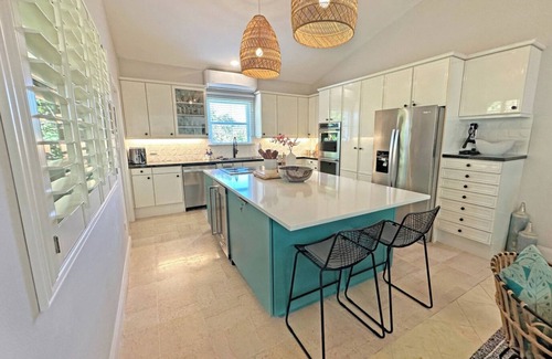 Estate Peterborg Villa | Stunning Magens Bay Views from Villa Pallina Estate