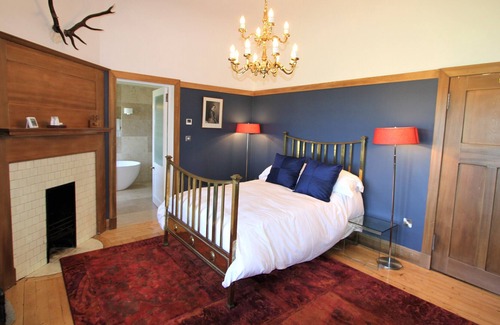 Skelmorlie Villa | Stunning Mansion for a Luxurious Grand Holiday with a View