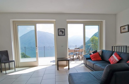 Dizzasco Villa | Stunning modern 4 bedroom Villa w/private pool - stunning views, very tranquil