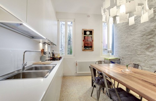 San Marco Apartment | STUNNING MODERN APARTMENT IN THE HEART OF VENICE M0270422824