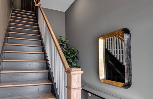 Church Hill Apartment | Stunning Modern Studio Will Take Your Breath Away