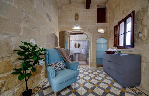 Mosta House | Stunning Modern-Traditional 3BR Townhouse in Mosta