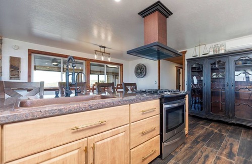 Ridgecrest House | Stunning Mojave Desert, CA Home - Recreation, Views, Death Valley & Other Parks
