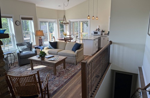 Marion House | Stunning mountain view home in Little Switzerland with large viewing deck