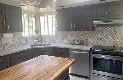 Carmel Valley House | Stunning Mountain Views - Bright & Cheerful - Wine Tasting Village Charm