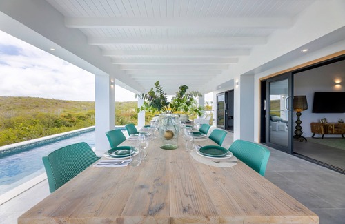 St. Marie Villa | Stunning nature views from modern villa - near beaches & restaurants