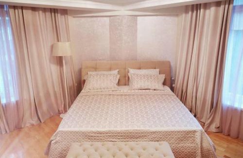 Chisinau Apartment | Stunning new design apartment next to park