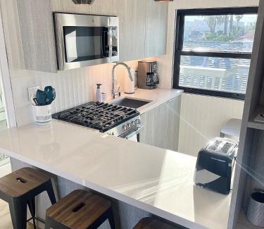 Ocean Beach Apartment | Stunning Ocean Beach Gem - has everything!