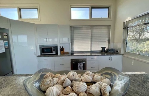 Kioloa House | Stunning Ocean Views