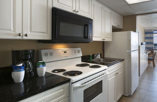 Myrtle Beach Resort | Stunning Oceanfront Efficiency + Official On-Site Rental Privileges