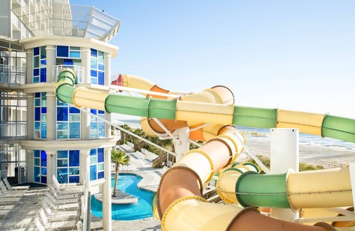 Myrtle Beach Resort | Stunning Oceanfront Suite w/Balcony + Official On-Site Rental Privileges