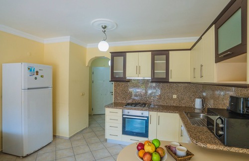 Fethiye City Center Apartment | stunning one bedroom apartment in fethiye with private beach and 24/7 security