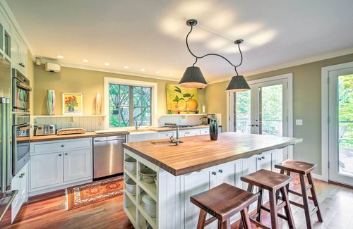 Pawling House | Stunning Pawling Retreat w/Ponds & Waterfall