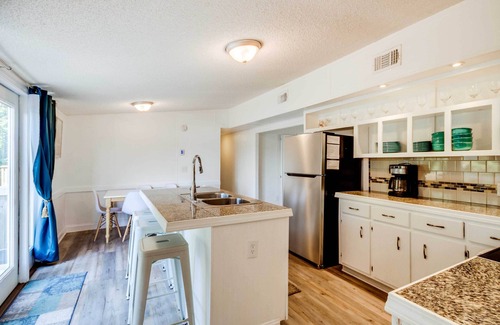 Bayou Grande Villa House | Stunning Pensacola Home, 8 Mi to Downtown!