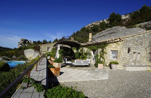 Les Baux-de-Provence House | Stunning Property with Magnificent Views, Sleeps 6-10