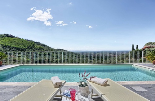 Margine Coperta-Traversagna Villa | Stunning private villa for 12 guests with A/C, private pool, WIFI