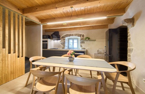 Krk House | Stunning private villa for 12 guests with private pool, WIFI, hot tub, A/C, TV and terrace
