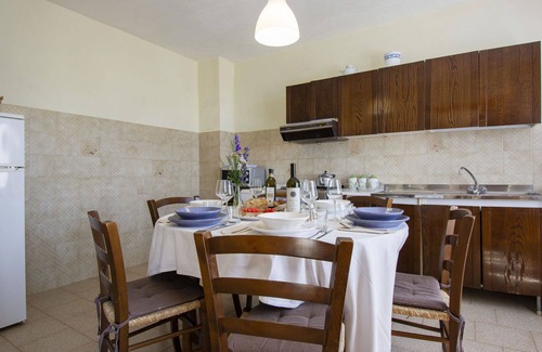 Montefegatesi House | Stunning private villa with WIFI, private pool, TV, patio, pets allowed and panoramic view