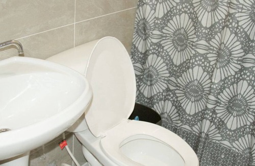 Sinajana Apartment | Stunning Private 2 bedrm Apartment/$1900 month-all utilities included/free wifi
