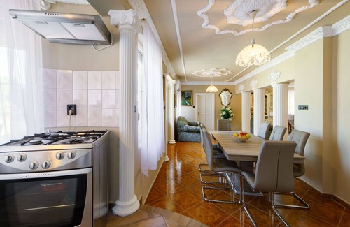 Balatonfoldvar Villa | Stunning private villa for 11 guests with A/C, WIFI, TV, patio and parking