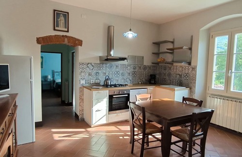 Terranuova Bracciolini Villa | Stunning private villa for 11 guests with private pool, WIFI, TV, pets allowed and panoramic view
