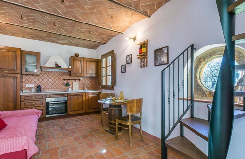 Montescudaio House | Stunning private villa for 3 guests with WIFI, A/C, patio, panoramic view and parking