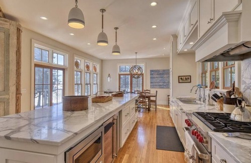 Stonington House | Stunning private oceanfront home