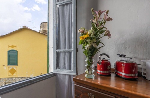 Pietrabruna House | Stunning private villa for 4 guests with WIFI, TV, balcony and pets allowed