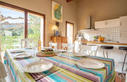 La Mole House | Stunning private villa for 9 people with WIFI, private pool, A/C, TV, terrace and pets allowed
