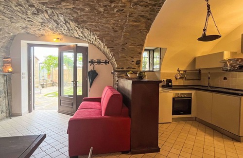 Lucinasco House | Stunning private villa for 7 guests with WIFI and patio