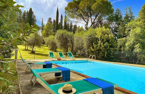 Montelopio Villa | Stunning private villa for 12 people with private pool, WIFI, TV, terrace and panoramic view