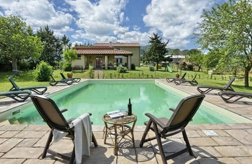 Pomarance Villa | Stunning private villa with WIFI, private pool, TV, terrace, panoramic view and parking