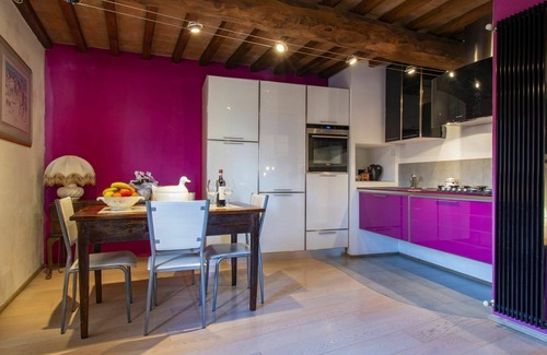 Sovicille House | Stunning private villa for 6 people with WIFI, TV, terrace, pets allowed and panoramic view