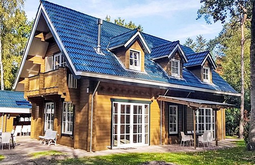 Bosgebied Hoenderloo House | Stunning private villa for 14 people with pool, WIFI, TV, terrace and parking