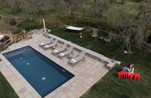 Montelupo Fiorentino Villa | Stunning private villa for 11 guests with A/C, private pool, WIFI, TV, patio and panoramic view