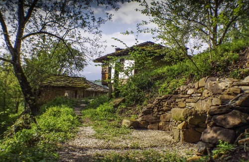 Selishte Villa | Stunning private villa for 5 people with WIFI, pets allowed and panoramic view