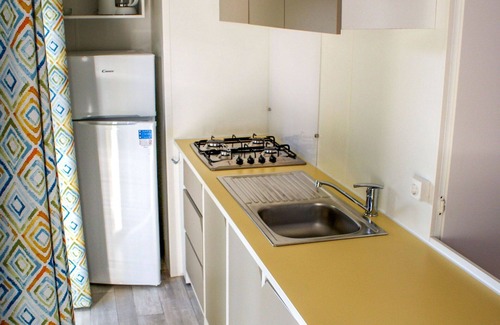 Dolni Pocernice House | Stunning private villa for 6 people with pool, WIFI, terrace and pets allowed