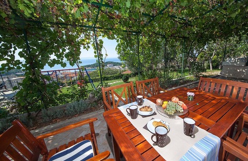 Moca Villa | Stunning private villa for 10 people with hot tub, WIFI, A/C, private pool, TV, terrace and park.